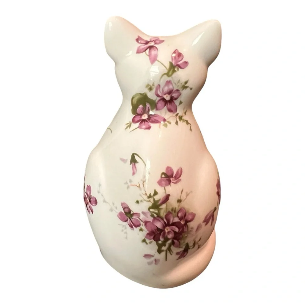 HAMMERSLEY Floral Ceramic Cat Figurine - White and Purple.